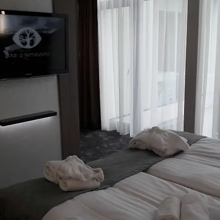 Zena Beauty & Shopping Center Hévíz