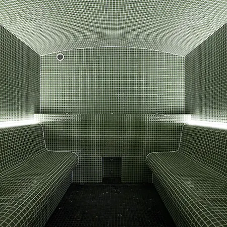 Hotel Zena Beauty & Shopping Center