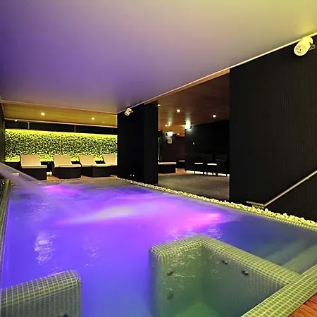 Hotel Zena Beauty & Shopping Center