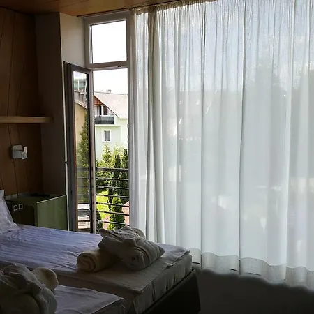 Hotel Zena Beauty & Shopping Center 4*