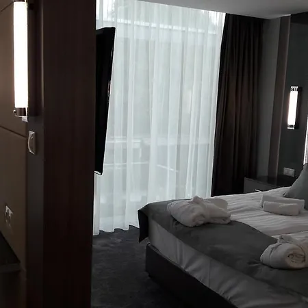 Zena Beauty & Shopping Center Hotell Hévíz