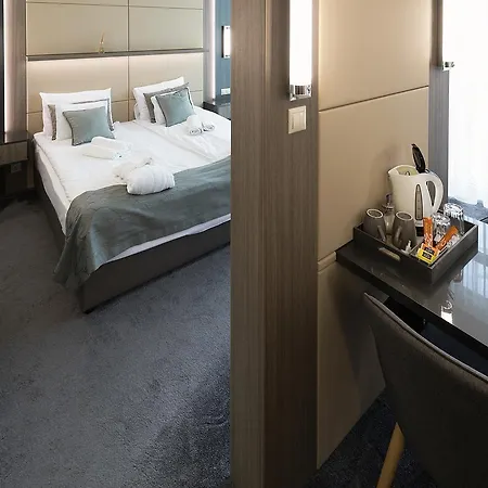 Hotel Zena Beauty & Shopping Center