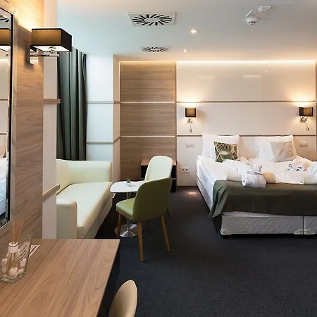 Zena Beauty & Shopping Center