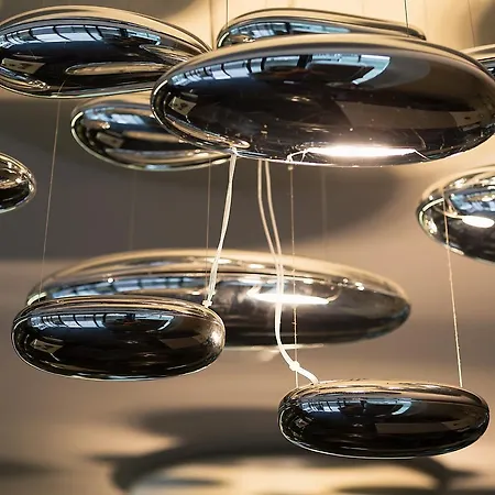 Zena Beauty & Shopping Center Hotel