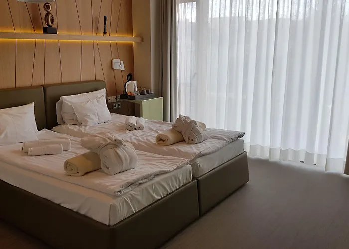 Zena Beauty & Shopping Center Hotell