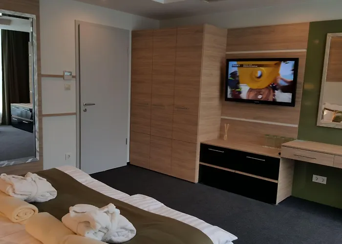 Hotell Zena Beauty & Shopping Center