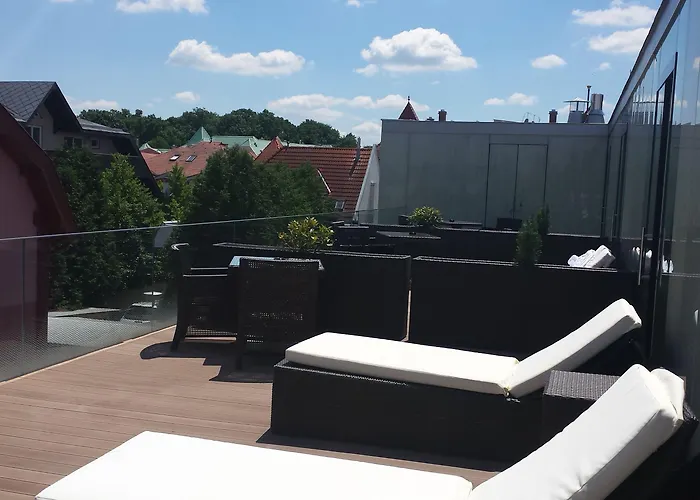 Hotel Zena Beauty & Shopping Center