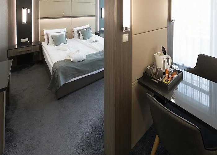 Hotel Zena Beauty & Shopping Center